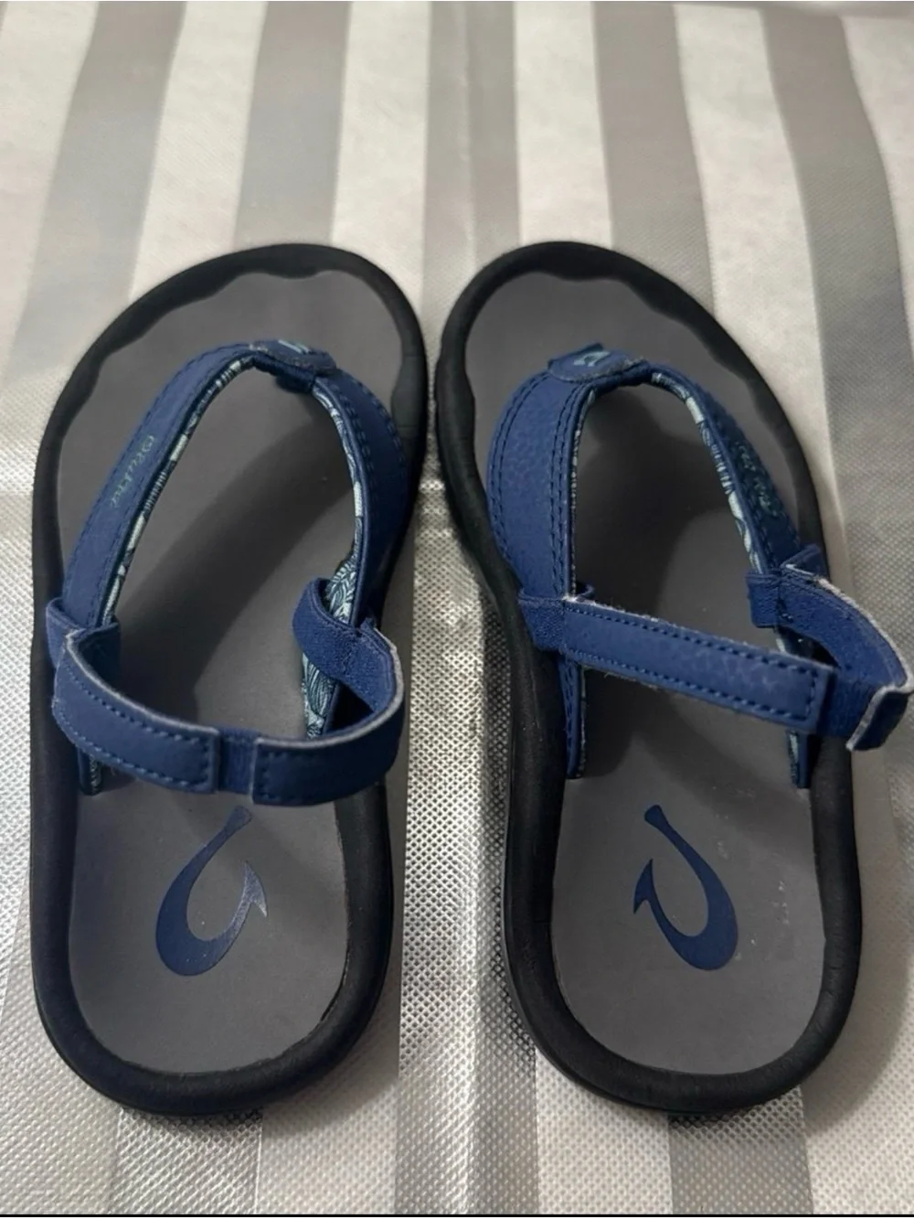 OluKai Youth Navy Blue Flip Flop Sandals